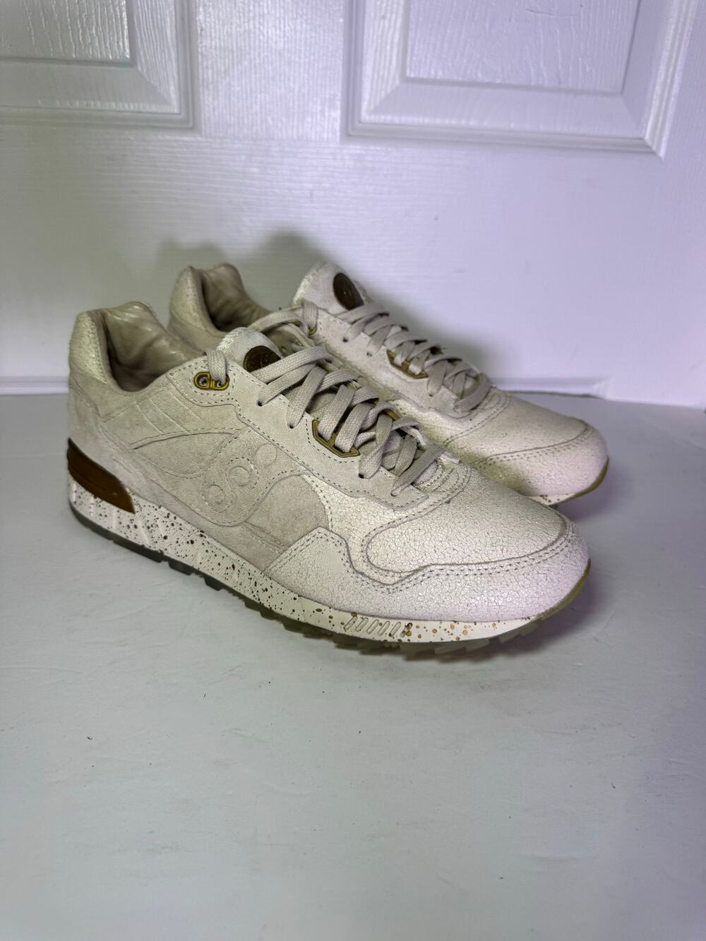 Saucony Shadow 5000 "White Chocolate / Off-White Gold" Special Edition